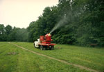 Direct spraying of field borders